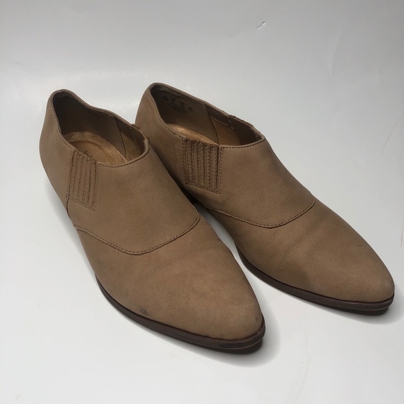 Naturalizer Ankle Boots - Picture 6 of 11